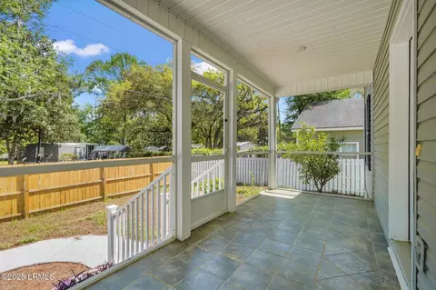 Exterior - 47 River Tree Cir, Bluffton, SC 29910 photo 2 of 5