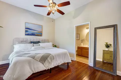 Bedroom - 47 River Tree Cir, Bluffton, SC 29910 photo 3 of 5