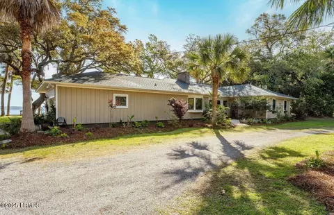 36 Saltwind Dr, Saint Helena Island, SC 29920