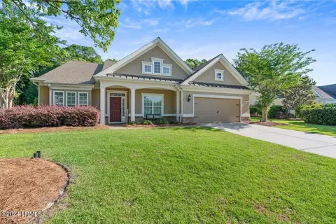 6 Abbotsbury Pl, Bluffton, SC 29910