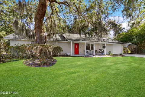 3012 Cedarbrook St, Beaufort, SC 29906