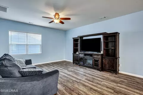 17 Hager Rd, Bluffton, SC 29910 photo 4