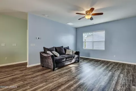 17 Hager Rd, Bluffton, SC 29910 photo 3