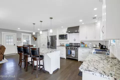 44 Mystic Cir, Beaufort, SC 29902