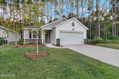 64 Parr Ct, Bluffton, SC 29910