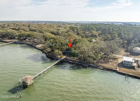 45 Bay Point Rd, Saint Helena Island, SC 29920