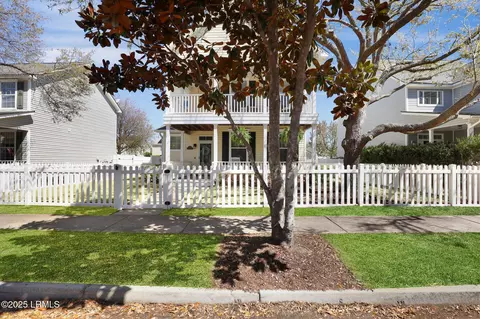 30 3rd Ave, Bluffton, SC 29910 photo 2