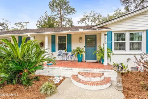 2802 Broome Ln, Beaufort, SC 29902