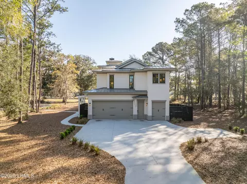 Exterior - 24 Division St, Beaufort, SC 29907 photo 16 of 20