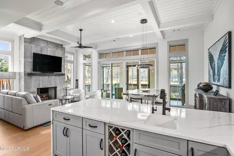 Kitchen - 24 Division St, Beaufort, SC 29907 photo 8 of 8