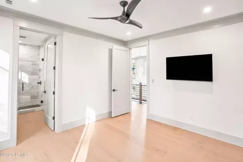 Bedroom - 24 Division St, Beaufort, SC 29907 photo 2 of 7