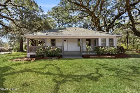 70 Roseida Rd, Beaufort, SC 29906