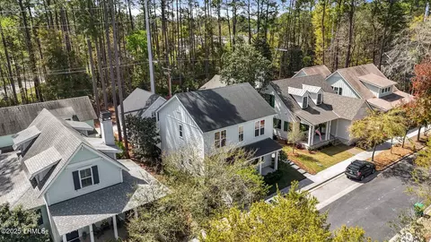 View/Area - 28 Tabby Shell Rd, Bluffton, SC 29910 photo 1 of 10
