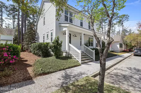 Exterior - 28 Tabby Shell Rd, Bluffton, SC 29910 photo 2 of 18