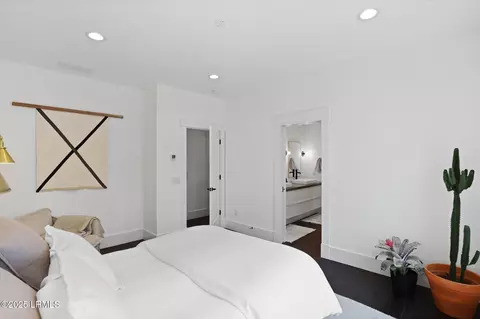 Bedroom - 28 Tabby Shell Rd, Bluffton, SC 29910 photo 8 of 13