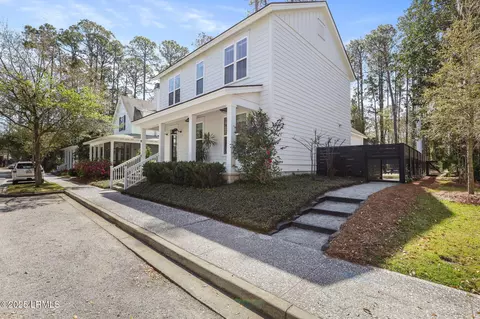 28 Tabby Shell Rd, Bluffton, SC 29910