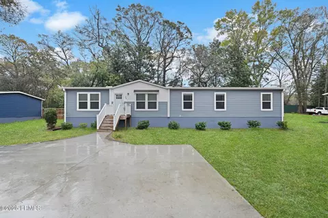 98 Sams Point Rd, Beaufort, SC 29907