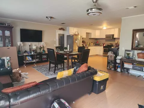 106 Sharon Ave, Hampton, SC 29924 photo 6