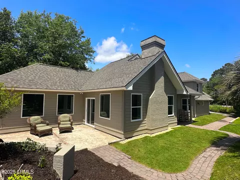 10 Royal Pointe Dr, Hilton Head Island, SC 29926