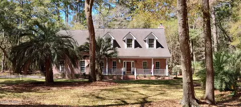 107 Walling Grove Rd, Beaufort, SC 29907