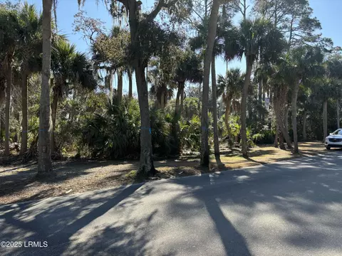 307 Deer Pointe Ct, Fripp Island, SC 29920