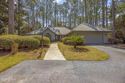 1 Bridle Ct, Hilton Head Island, SC 29926