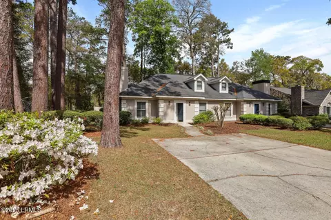 2630 Joshua Cir, Beaufort, SC 29902