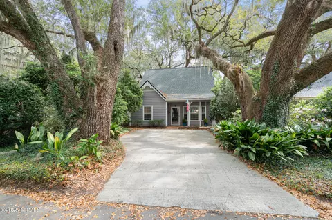 30 Shipwright Cir, Port Royal, SC 29935