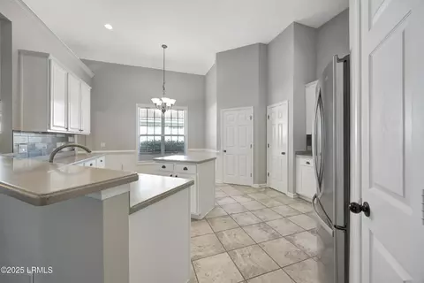 218 Pinecrest Cir, Bluffton, SC 29910 photo 6