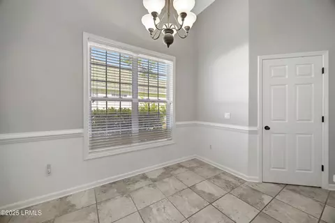 218 Pinecrest Cir, Bluffton, SC 29910 photo 4