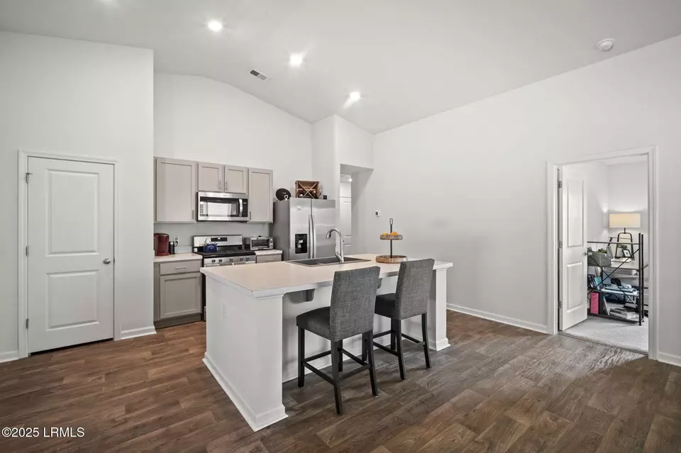 Entry Way - 224 Athletics Park Rd, Okatie, SC 29909 photo 1 of 1