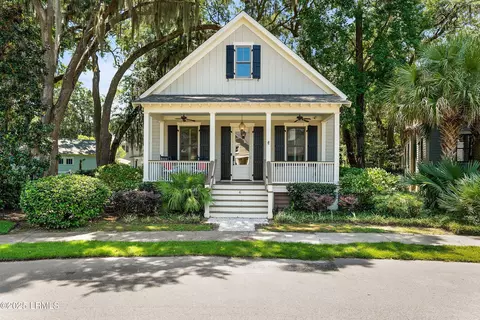 6 Park Bnd, Beaufort, SC 29906