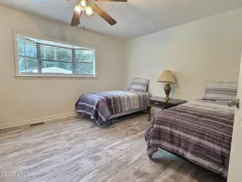 Bedroom - 532 Stokes Bluff Rd, Garnett, SC 29922 photo 4 of 5