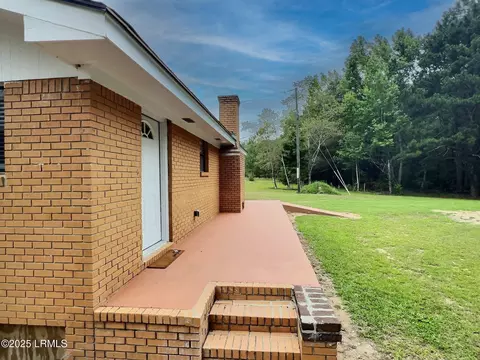 Exterior - 532 Stokes Bluff Rd, Garnett, SC 29922 photo 6 of 9