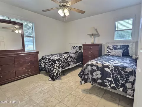 Bedroom - 532 Stokes Bluff Rd, Garnett, SC 29922 photo 3 of 5