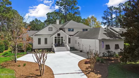 1722 Longfield Dr, Saint Helena Island, SC 29920