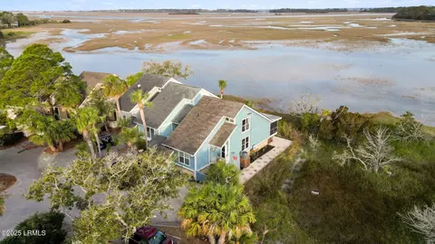 8 Periwinkle Ct, Fripp Island, SC 29920