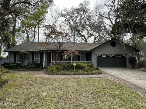 46 Partridge Cir, Beaufort, SC 29907