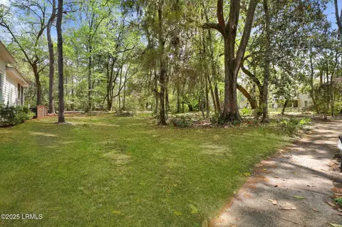 9 Brook, Beaufort, SC 29906
