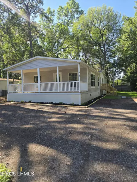 112 Winsor Rd, Beaufort, SC 29906