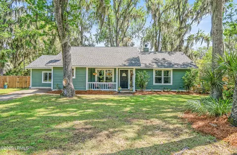 1205 Battery Creek Rd, Beaufort, SC 29902