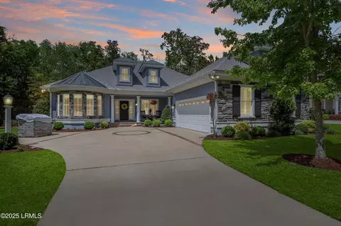 17 Chesterton Ct, Bluffton, SC 29910