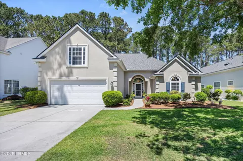 32 Aspen Hall Rd, Bluffton, SC 29910