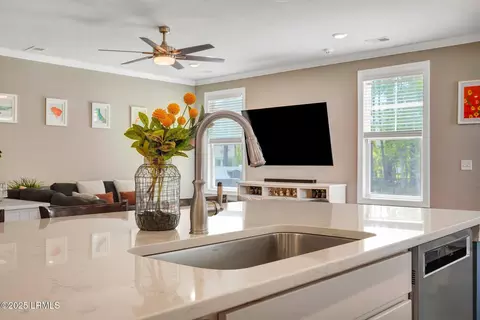 Kitchen - 122 Bedstone Ct, Bluffton, SC 29909 photo 6 of 6