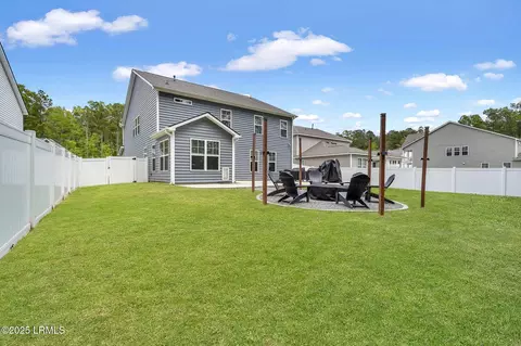 Exterior - 122 Bedstone Ct, Bluffton, SC 29909 photo 10 of 15