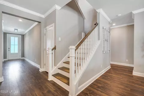 Entry Way - 122 Bedstone Ct, Bluffton, SC 29909 photo 7 of 12