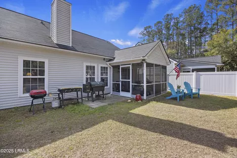 Exterior - 14 Spruce Dr, Bluffton, SC 29910 photo 3 of 7