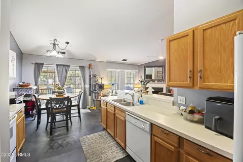 Kitchen - 14 Spruce Dr, Bluffton, SC 29910 photo 1 of 2