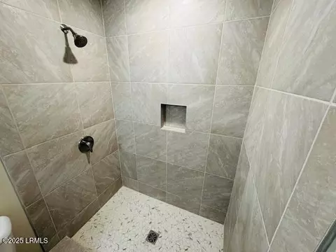 Bath - 316 Kathy Ave, Hampton, SC 29924 photo 2 of 3