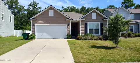 12 Pacolet Ln, Beaufort, SC 29906